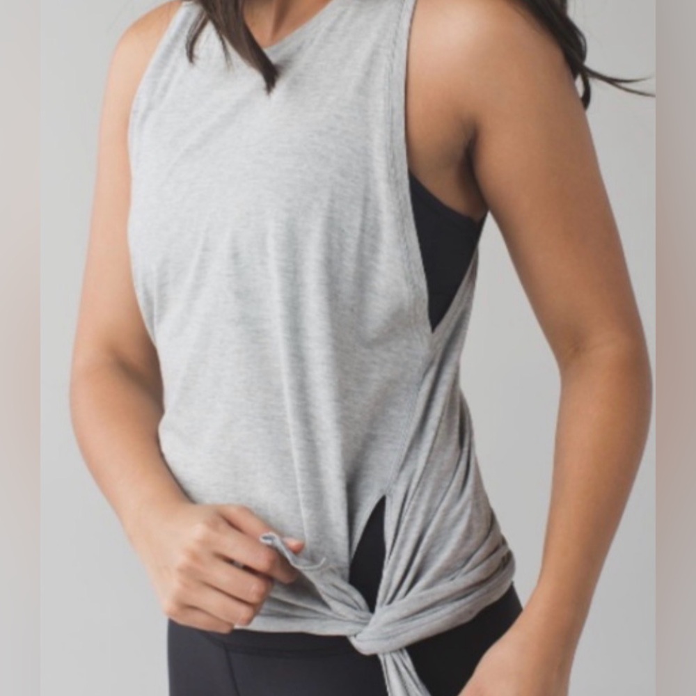 LULU🍋 To The Point Tank